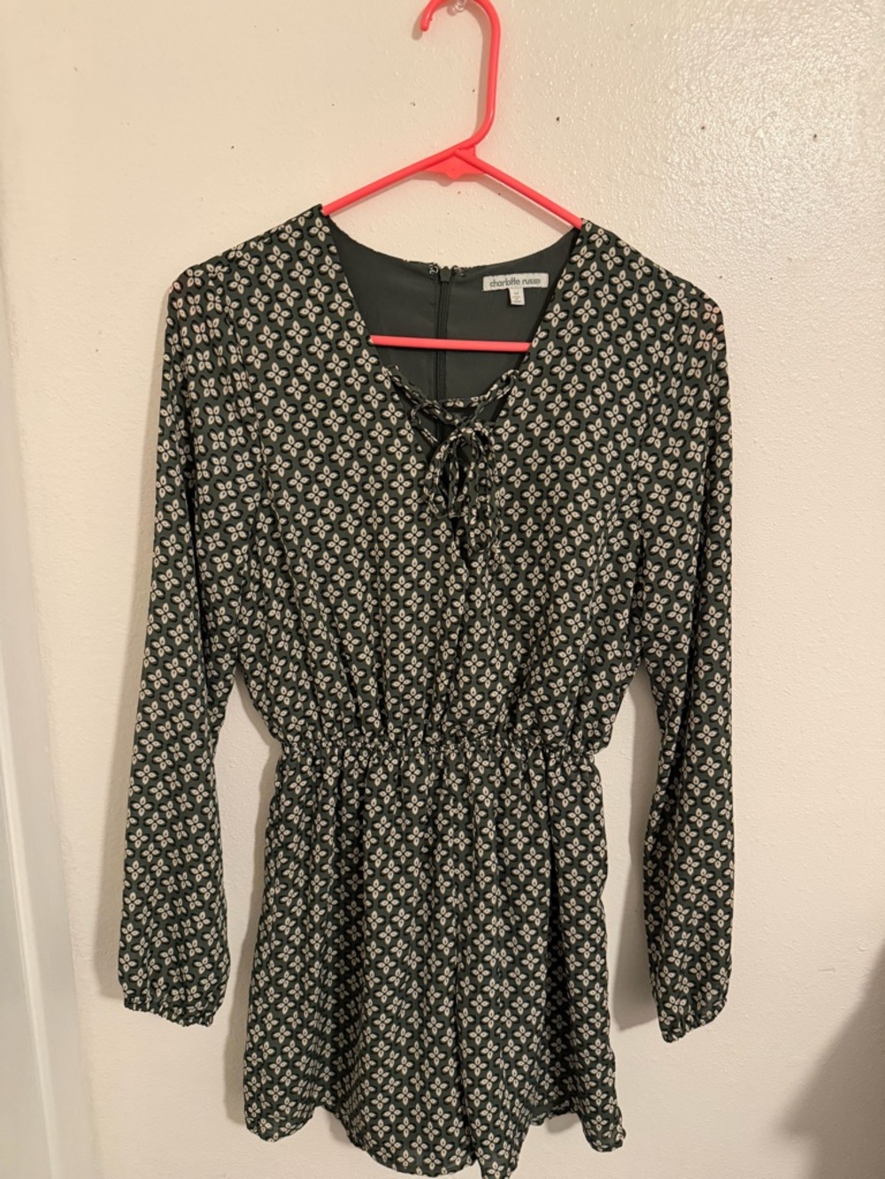 Charlotte Russe Black Floral Long-Sleeve Dress